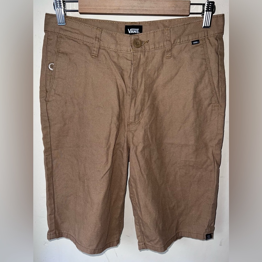 VANS Off The Wall Khaki Shorts size 28